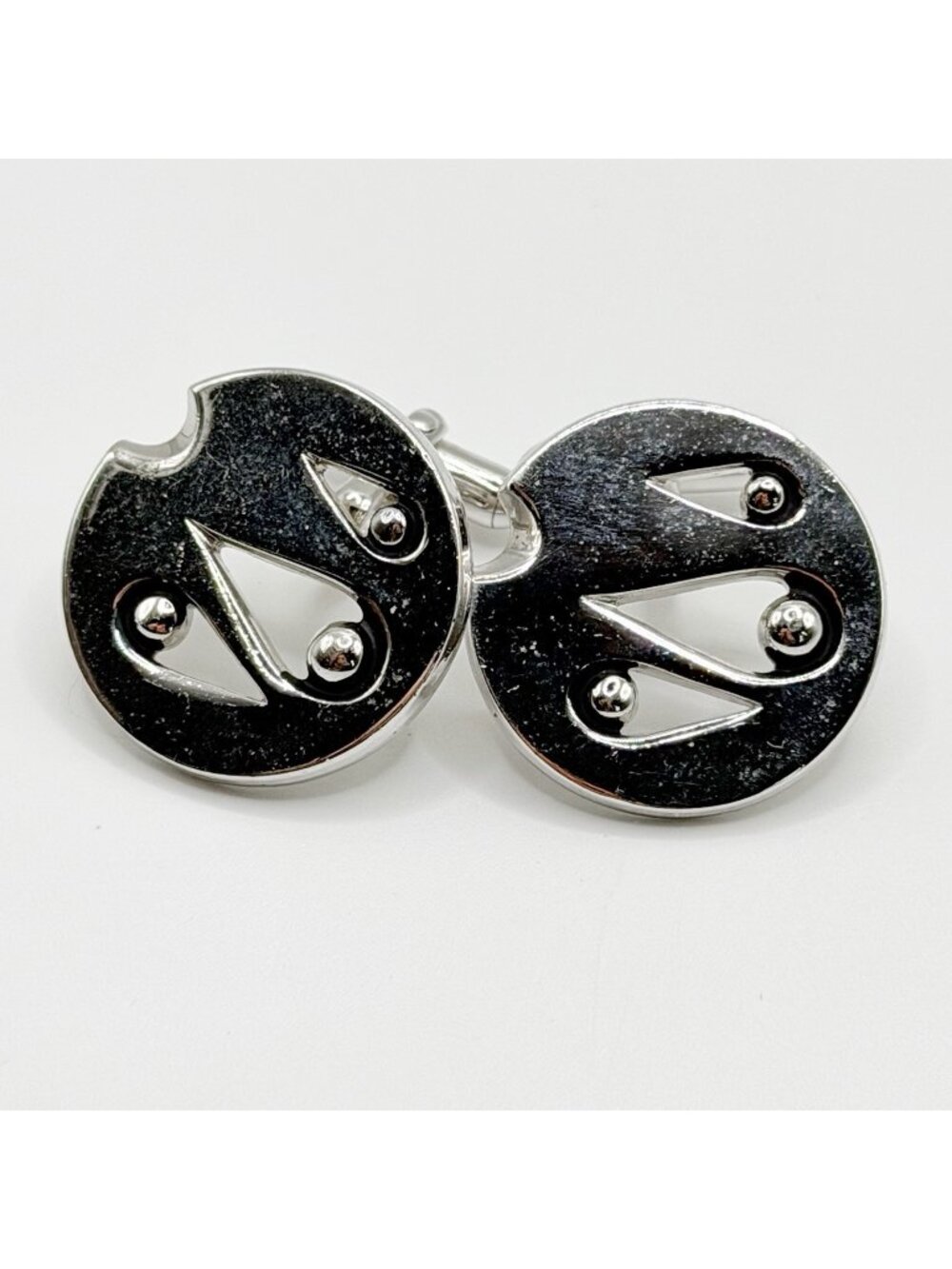 Swank‎ Silvertone Modernist Cutout Cufflinks